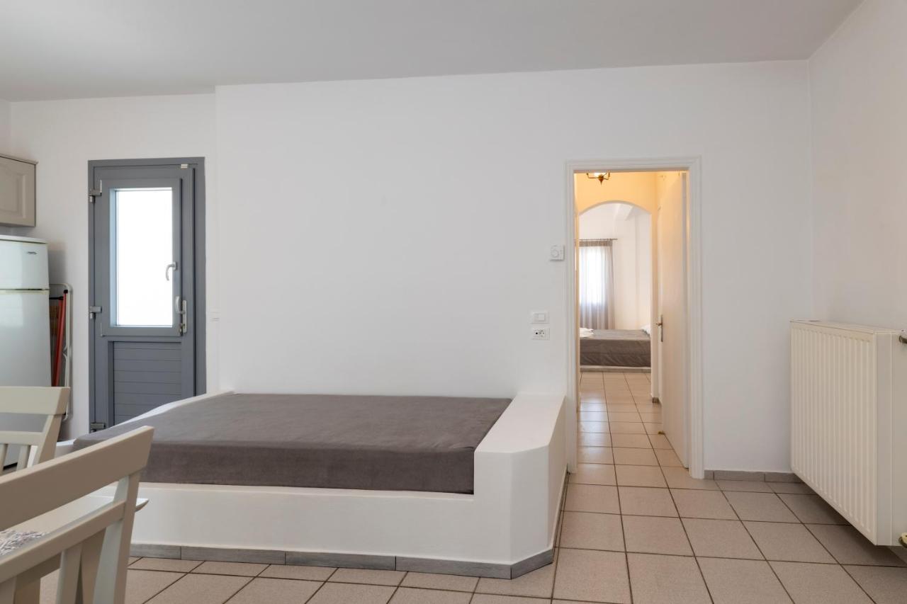 Litsa Rooms Kamares  Exterior photo