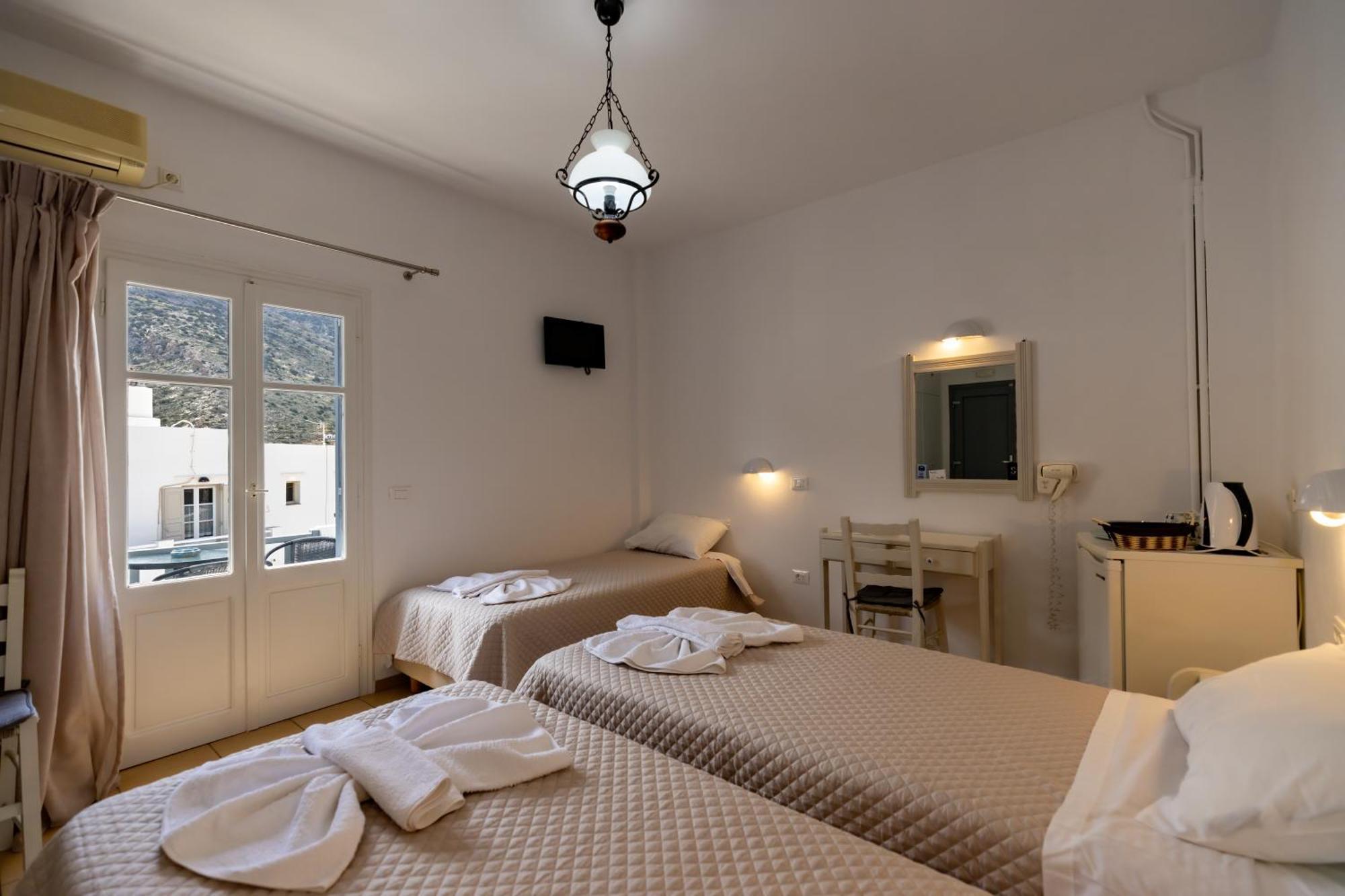 Litsa Rooms Kamares  Exterior photo